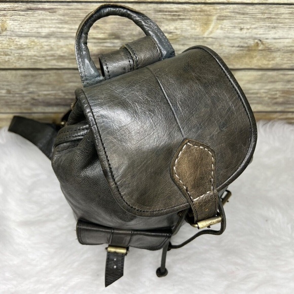 Vntg Artisan Gray Genuine Leather Drawstring Small Backpack - Picture 8 of 12